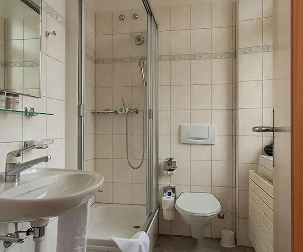 Davos Inn (Adults Only) Hotel 3*