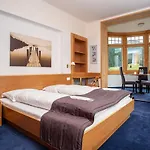 Davos Inn (Adults Only) 3*