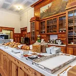 Davos Inn (Adults Only)