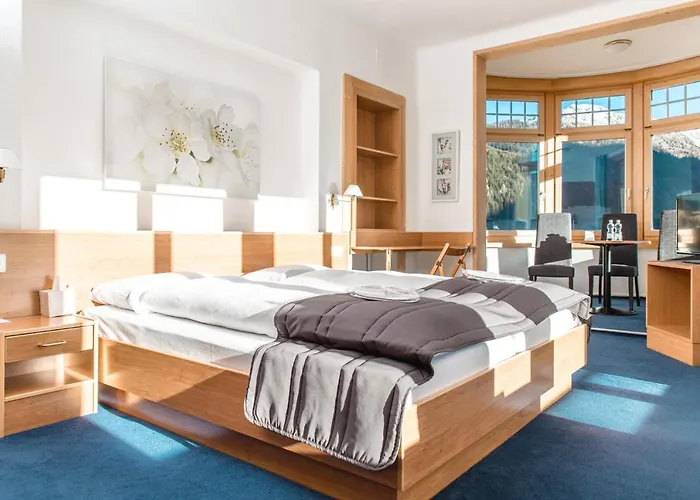 Davos Inn (Adults Only) Otel 3*